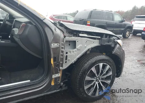 2025 Volvo Xc60 B5 Core from USA, damaged, VIN YV4M12RJ0S1216625